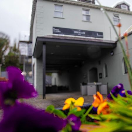 The Enniskillen Hotel And Motel Extérieur photo